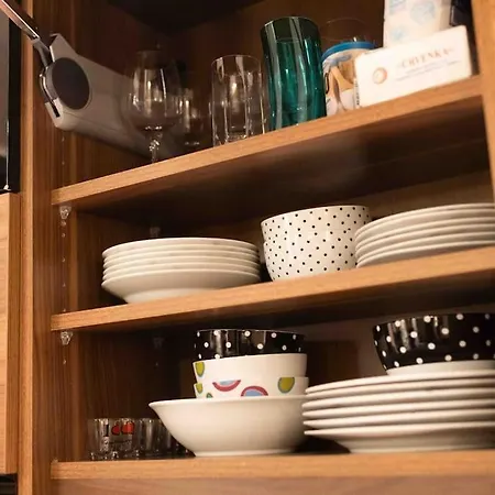 W Апартаменты *